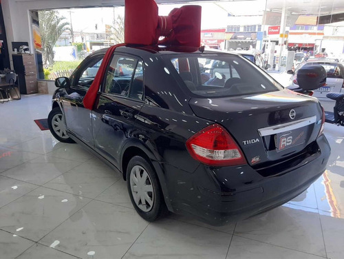 Imagem 8 de 8 de Nissan Tiida 2012 1.8 S Flex 5p