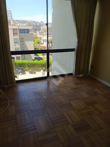 Departamento En Venta De 2d En Viña Poniente San Martin