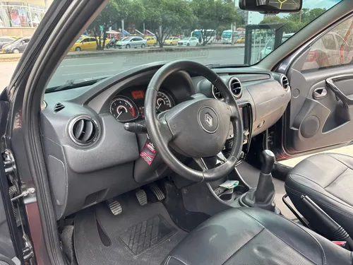 Renault Sandero Stepway Dynamique 1.6 Mt
