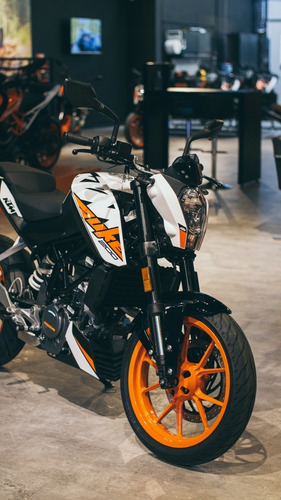 Imagen 16 de 25 de Ktm Duke200 Financiación En 18 Cuotas Entrega Inmediata