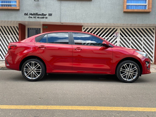 Imagen 4 de 17 de Kia Rio Vibrant 1.4 Full