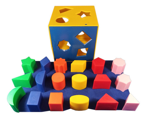 Imagen 1 de 4 de Cubo Magico Con 18 Cuerpos Geométricos Material Didactico