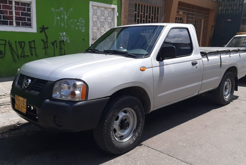 Camioneta Nissan D22/np300 Año 2015