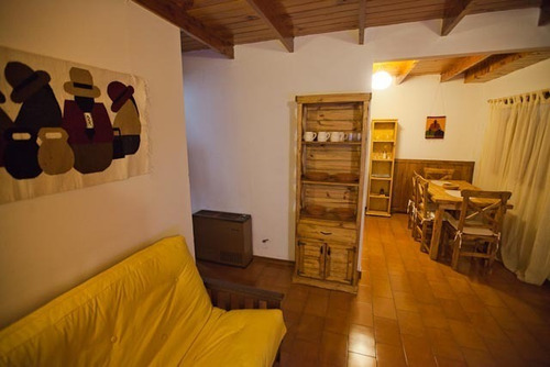 Imagen 9 de 15 de Alquiler Departamento San Martín De Los Andes Aldea Ii N°51. A 2 Cuadras Del Lago Lacar, Zona Centro, Muy Luminoso. Alojamiento / Alquiler Temporario / Hospedaje / Arriendo