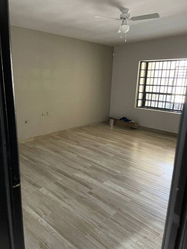 Imagen 3 de 18 de Casa En Venta Con Excelente Ubicacion