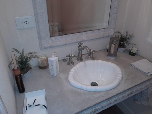 Casa En Venta En Martinez De Libertador Al Rio.