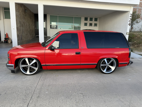 Silverado Suv 1999 Clásica Antigua Custom