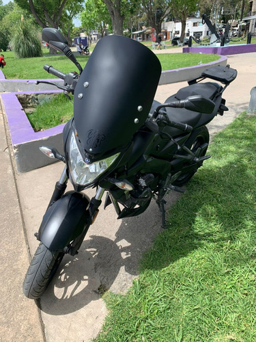 Bajaj Rouser Ns 200
