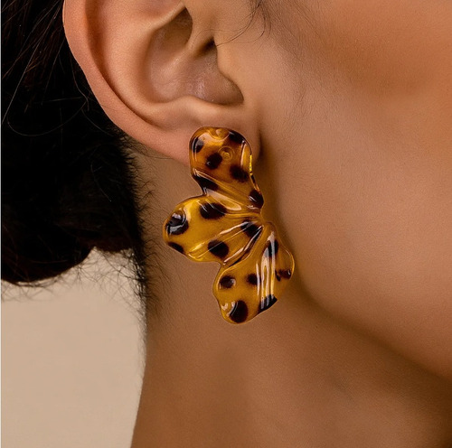 Pendientes De Tuerca Con Estampado De Leopardo Y Flores Para