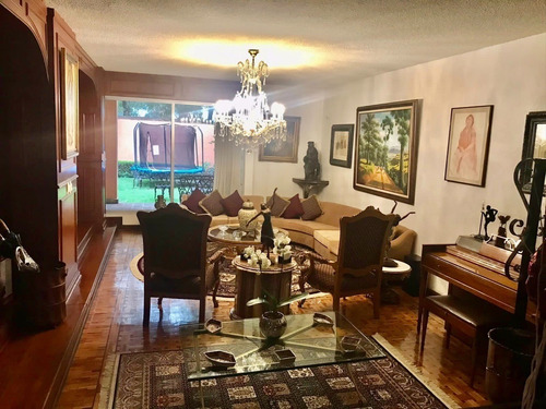 Imagen 1 de 30 de Casa En Venta En Lomas De Vista Hermosa