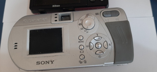Máquina Fotográfica Nikon+máquina Fotográfica Sony