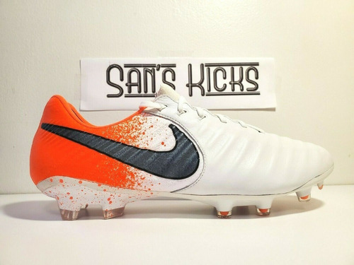 nike tiempo 9.5