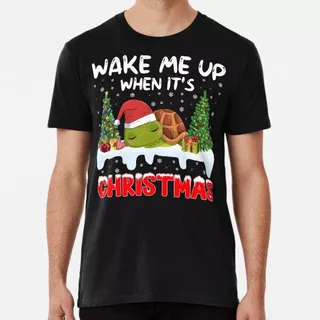 Remera Wake Me Up When It's Christmas Santa Hat Sea Turtle A