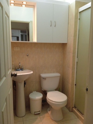 Imagen 10 de 12 de Alquiler De Apartamento Tipo Estudio Amoblado. A.m