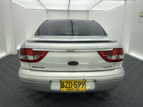 Imagen 9 de 25 de Renault Megane