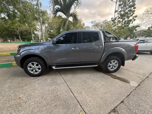 Nissan Frontier 2.5l Automática Diésel 4x4