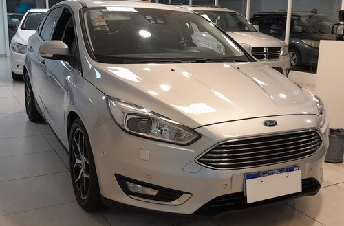 Ford Focus III 2.0 Sedan Titanium At6