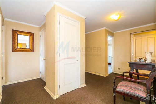 Departamento En Venta De 3 Dorm. En Providencia