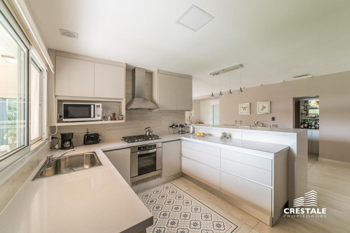 Imagen 10 de 28 de Excelente Casa Dos Plantas, 3 Dormitorios En Venta - Kentucky