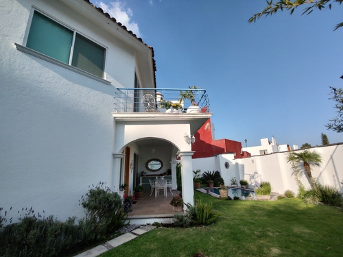 Imagen 12 de 24 de Bonita Casa En Fraccionamiento Joyas De Cortes Al Norte De Cuernavaca Tiene Una Exelente Vista Y El Clima Es Sensacional