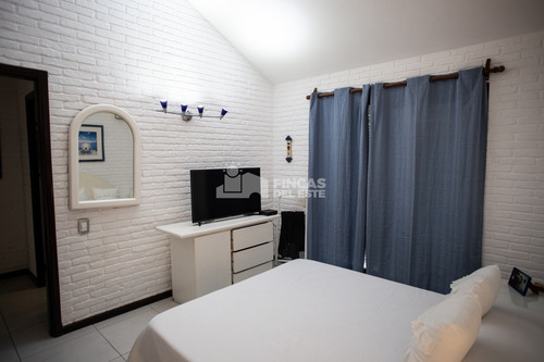 Casa En Jardines De Córdoba!- Ref: 303