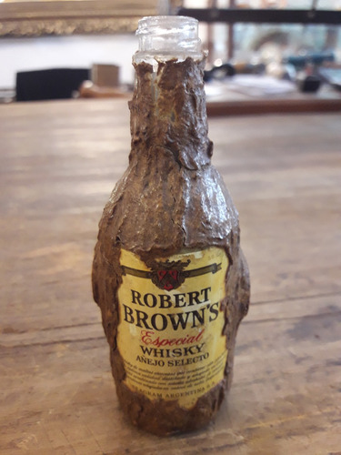 Antigua Botellita De Coleccion De Whisky Robert Brown's