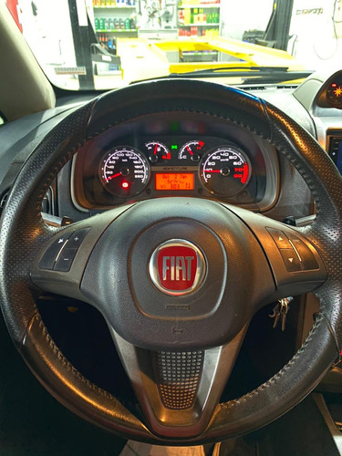 Fiat Idea 1.8 16v Adventure Flex Dualogic 5p