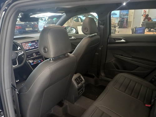 Imagen 13 de 25 de Volkswagen Taos Highline 1.4 250 Tsi Aut 0 Km 2023