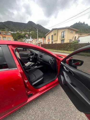 Mazda 3 2.0 Touring At