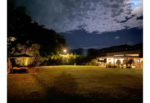 Casa Amoblada En Arriendo En Jardines De Fizebad