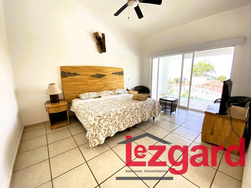 Encuentra Confort Y Estilo: Casa Seminueva En Lomas De Cocoyoc