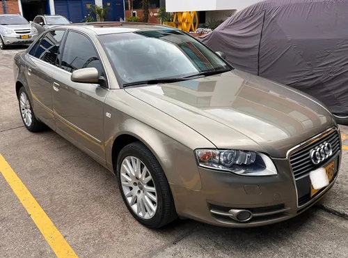 Audi A4 1.8t Luxury 5 p