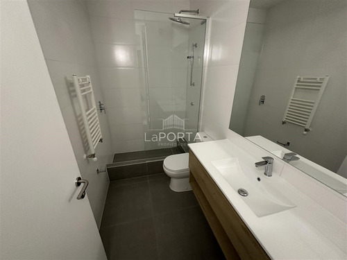 Rooftop Privado/ Lo Barnechea/ Dormitorios En Suite/ Nuevo