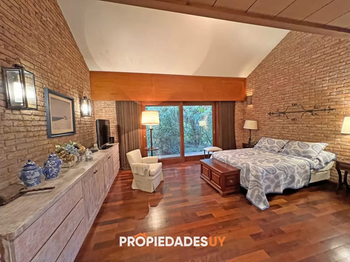 Venta Casa 4 Dormitorios Playa Mansa - Punta Del Este