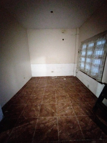 Alquiler-casa De 3 Ambientes-leandro N. Alem 3089-parque San Martin-merlo- $450.000