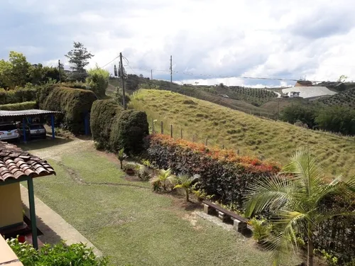 Finca Marinilla Via Peñol Guatapé