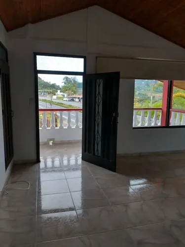 Casa Campestre Via Armenia - Vereda Laguneta