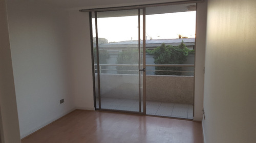 Comodo Depto 3 Dorm, 2 Baños, Estacionamiento Subte Y Bodega