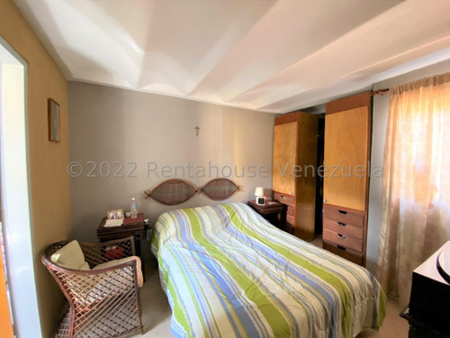 Acojedora Casa De Montana En Karimao Country