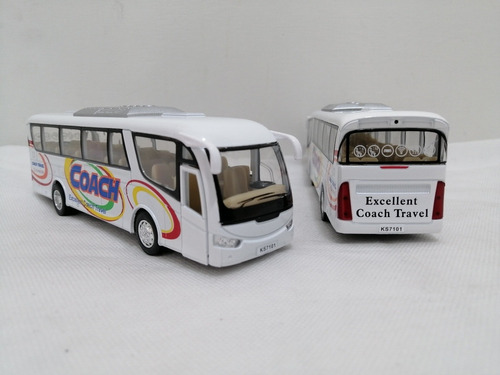 Bus Coach Travel,escala 1:55,kingstoy, 17.5cms De Largo. 