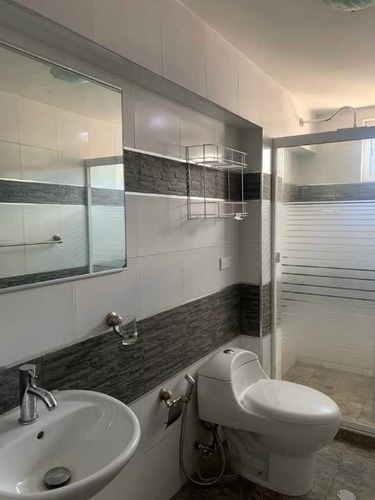 Imagen 15 de 18 de Casa En Venta Clns Santa Monica 580m2 5h 6b 4p/e