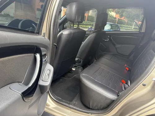 Renault Duster 2.0 Dynamique 4X4 MT