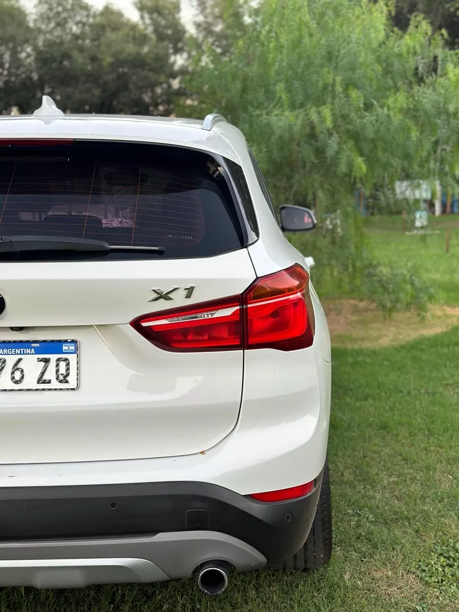 BMW X1 2.0 Sdrive 25i Xline 231cv