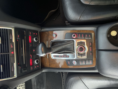 Imagen 22 de 25 de Audi Q7 Tfsi 3.0 Turbo Cargada