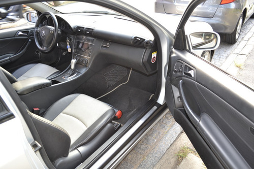 Imagen 5 de 25 de Mercedes-benz Clase C 2.3 C230 Sportcoupe V6 Evolution