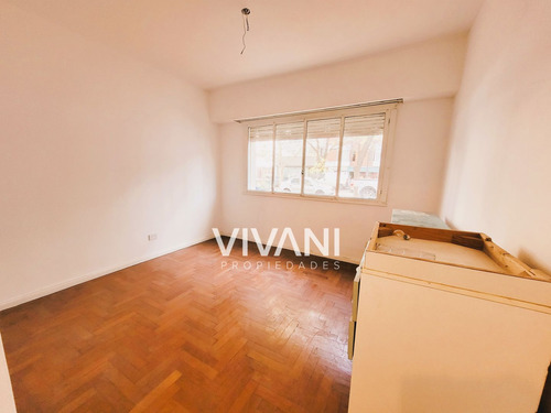 Venta Casa 4 Dormitorios 60 Entre 1 Y 2 La Plata @vivaniprop