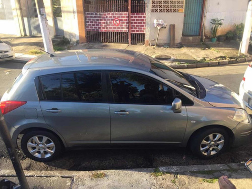 Nissan Tiida 2009 1.8 S Flex Aut. 5p