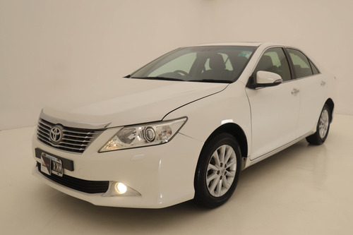 Toyota Camry 2.5 L4 At