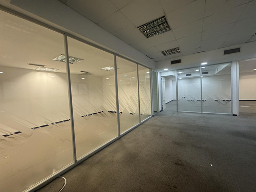 Oficina En Alquiler En San Martin Al 500