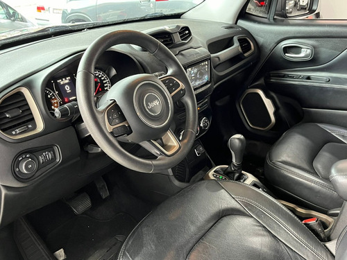Jeep Renegade 1.8 Flex Aut. 5p